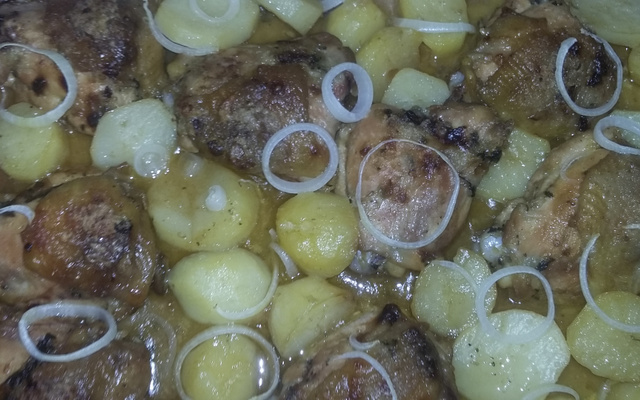 Frango assado ao creme de cebola e azeite