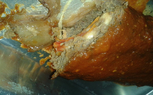 Rocambole de carne moída