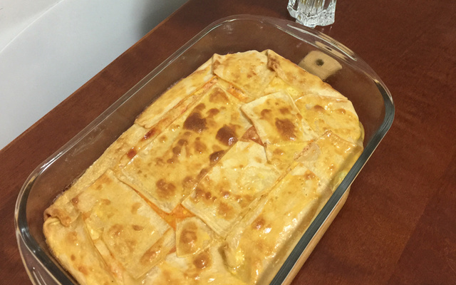 Torta de frango com massa de pastel