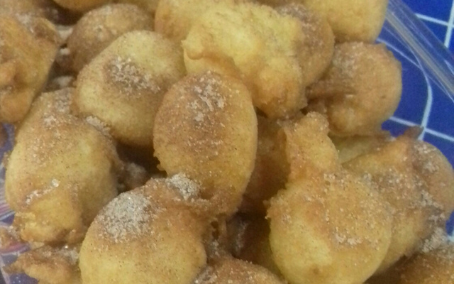 Bolinho de chuva (pratico e delicioso)