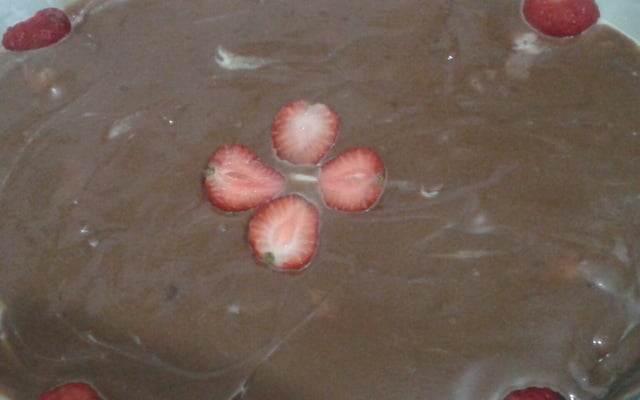 Gelado de morango com chocolate