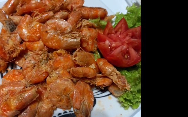 Camarão na pressão (no alho e óleo)