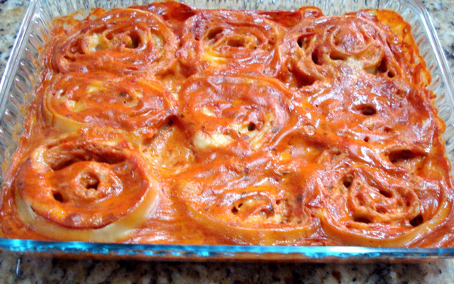 Rondelli com massa de lasanha