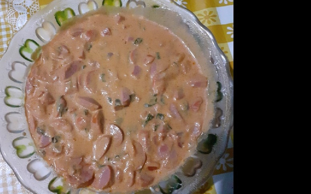 Estrogonofe de salsicha delícia