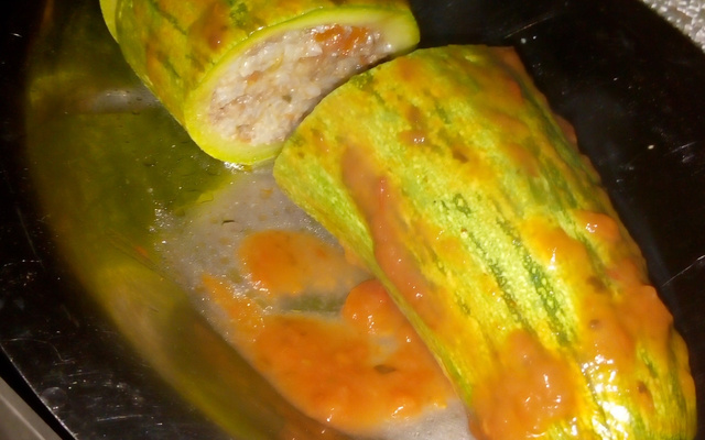 Abobrinha italiana recheada