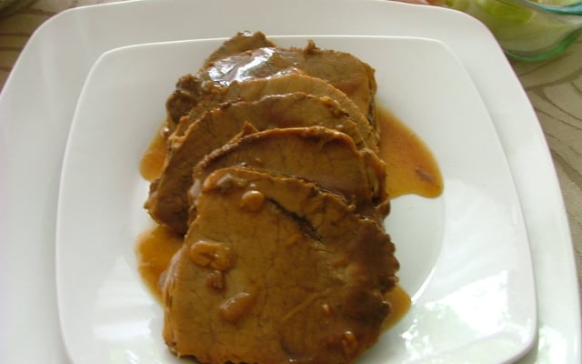 Lagarto na panela de pressão