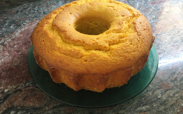 Bolo de cenoura com farinha de arroz