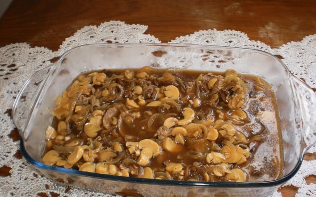 Lagarto ao molho madeira com Champignon