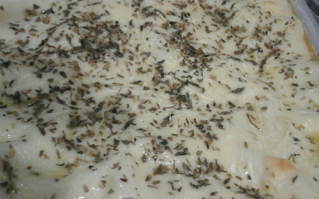 Lasanha de carne moída ao molho branco