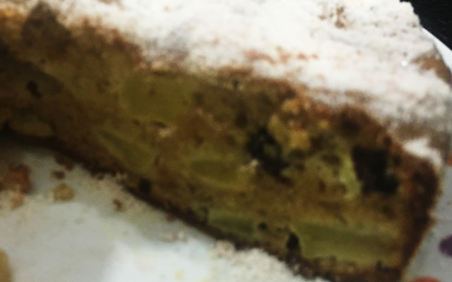 Bolo de maçã com farinha láctea