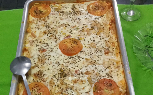 Torta cremosa de frango de liquidificador