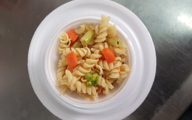 Macarrão com legumes especial