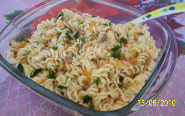 Macarrão com atum