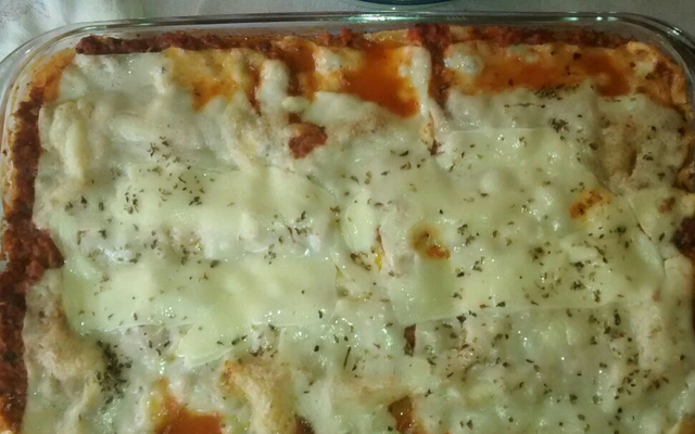 Lasanha à bolonhesa fácil