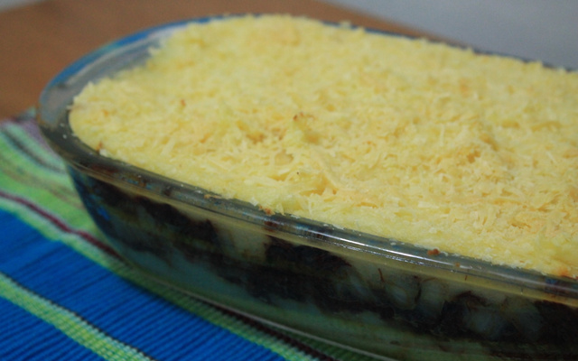 Escondidinho de batata com carne seca