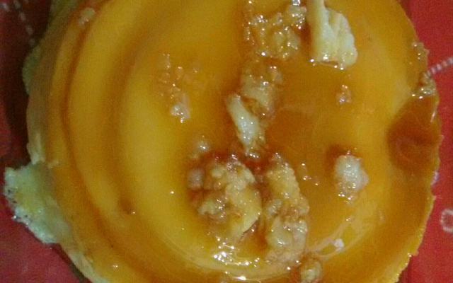 Pudim na panela de pressão da Carol