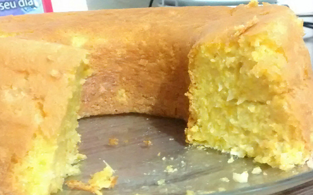 Bolo de milho (parece pudim)