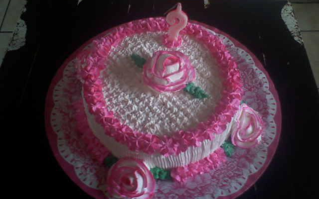 Bolo recheado de morango