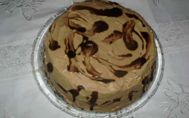 Bolo de chocolate e café