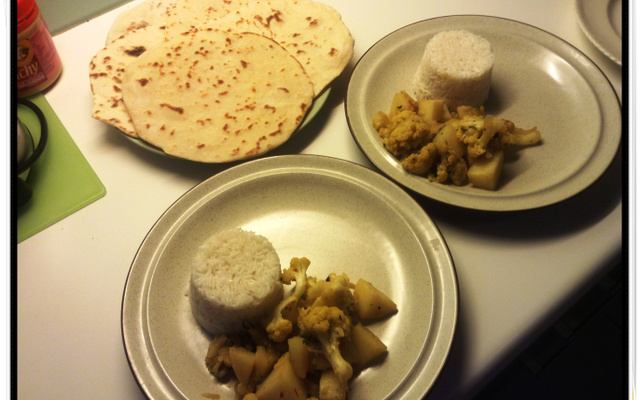 Aloo Gobi 2 - curry de batata e couve-flor indiano