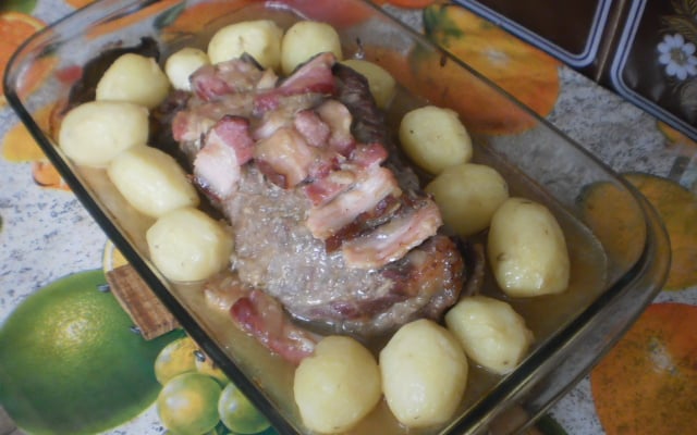 Peito bovino na pressão e gratinado