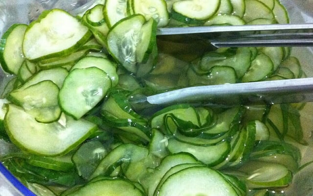 Pepino agridoce simples