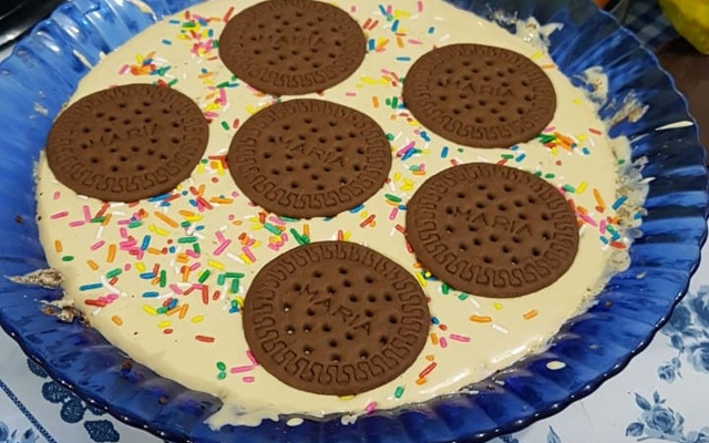 Torta de bolacha de café cremosa