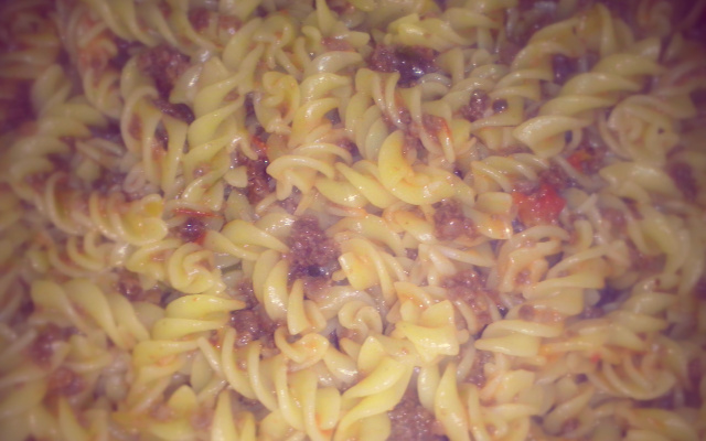 Macarrão com carne moída
