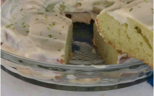 Bolo de limão