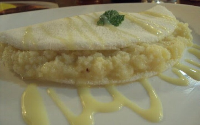 Tapioca com coco e leite condensado