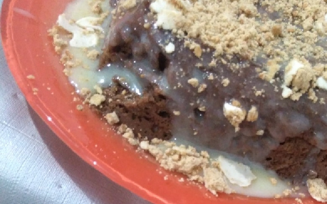 Bolo de chocolate de caneca