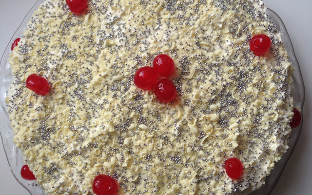 Bolo mousse de chocolate branco