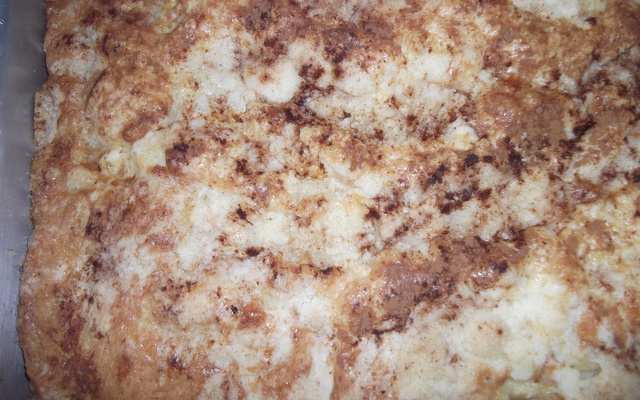 Torta de banana com farofa