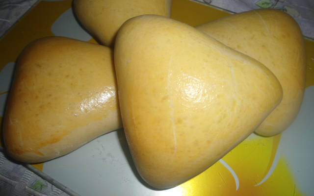 Esfiha de carne temperada