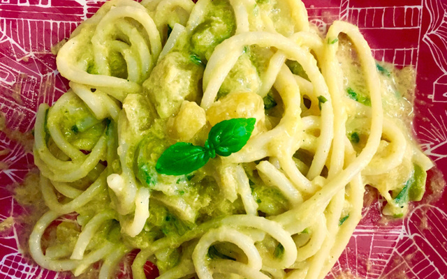 Espaguete ao molho de abóbora com curry (pumpkin curry)