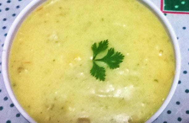 Creme de aipim com frango e queijo