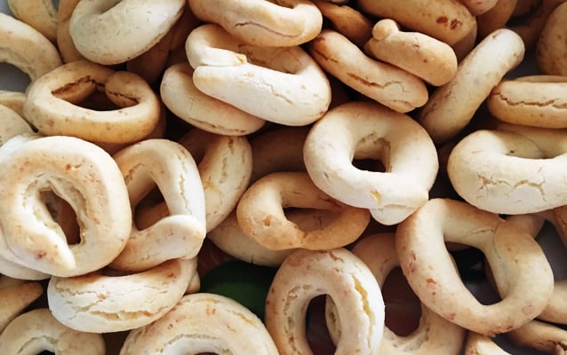 Biscoito de queijo quebra-quebra