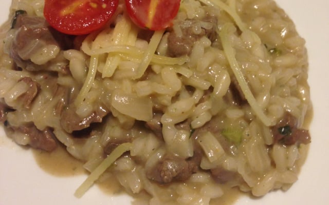 Risoto com filé mignon e queijo gorgonzola