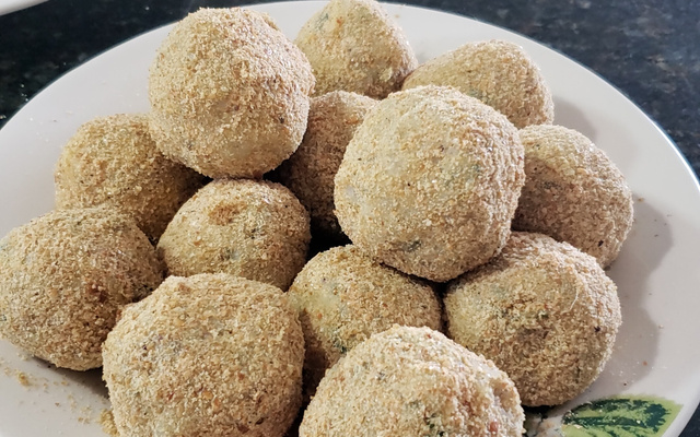 Bolinho de batata doce com carne