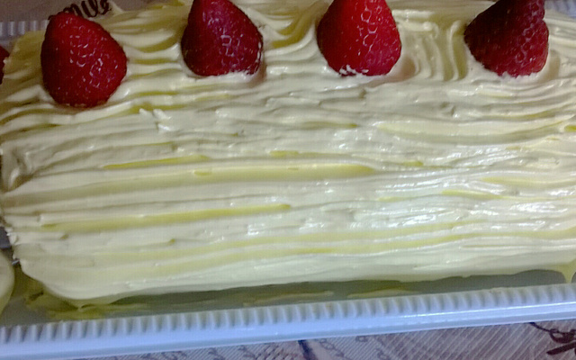 Massa de rocambole simples e econômica