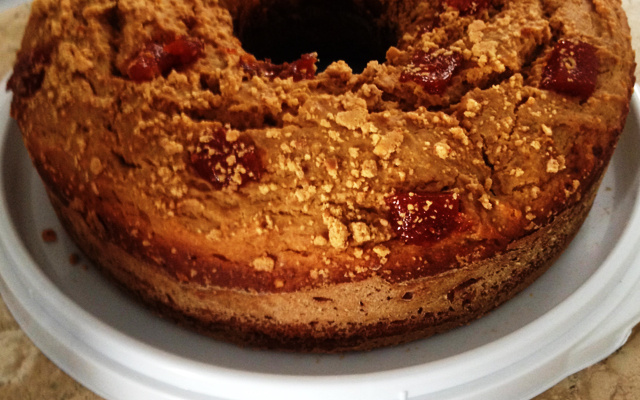 Bolo de paçoquinha e biscoito maizena