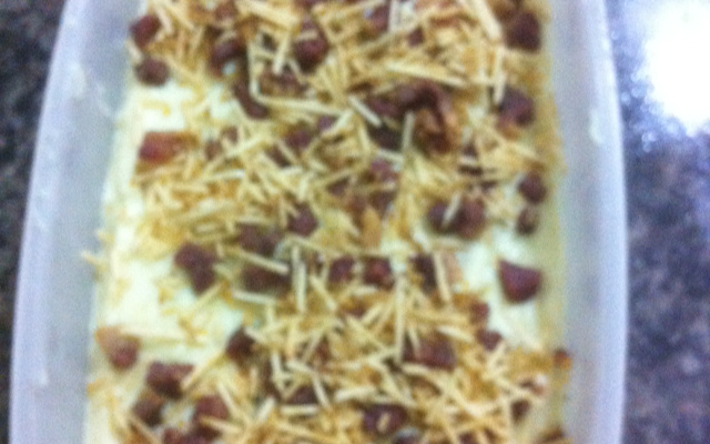 Escondidinho de batata doce com charque