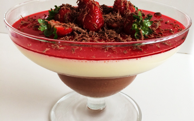 Mousse de nutella, laka e morango