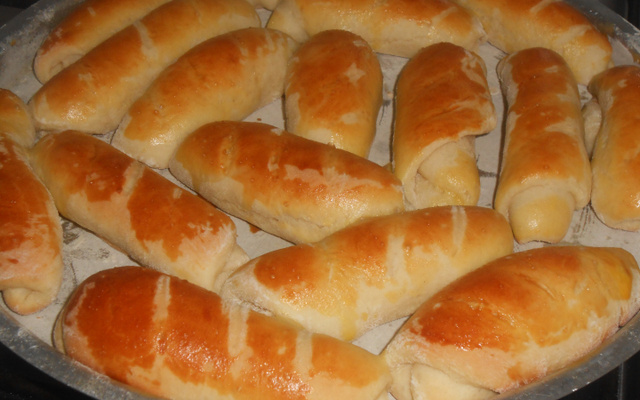 Pão de leite com salsicha