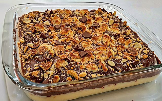 Torta de bolacha delícia