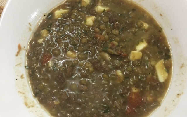 Sopa delícia de lentilha