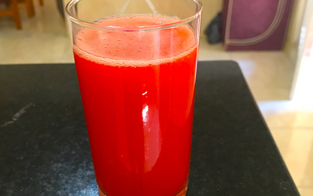 Suco de morango com limão