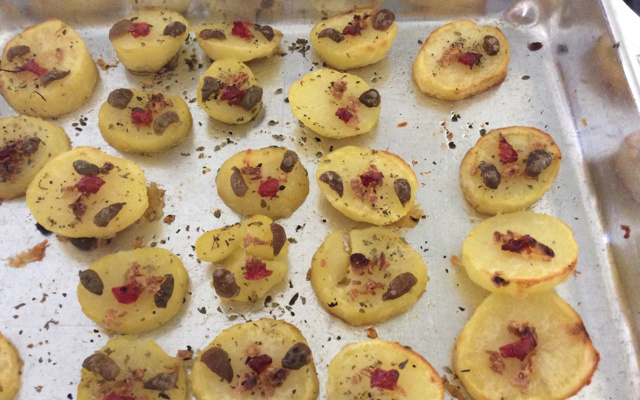 Batata assada com alho e azeite