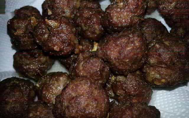 Bolinho de carne moída