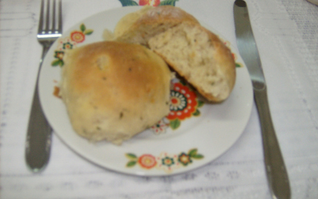 Pãezinhos de Cebola e Cebolinha